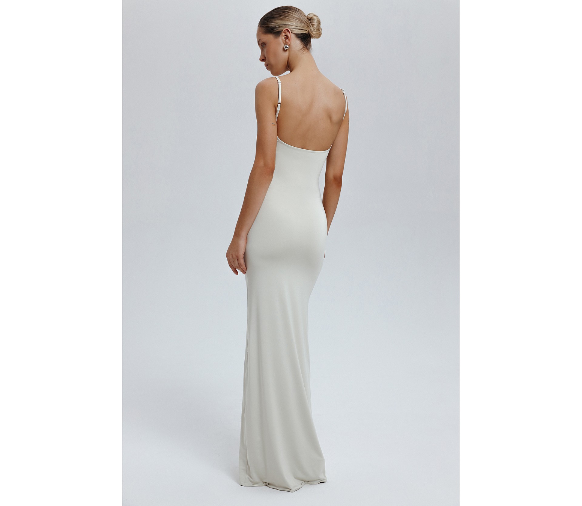 СУКНЯ МАКСІ З ВІДКРИТОЮ СПИНОЮ