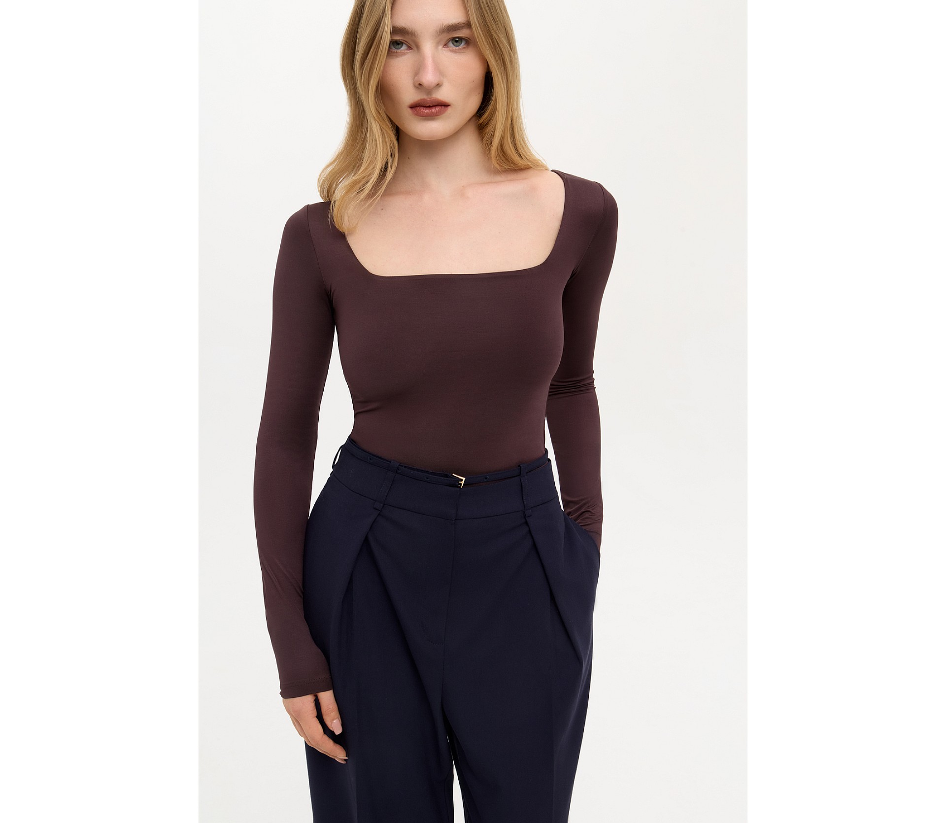 ШТАНИ ШИРОКІ З ПОЯСОМ