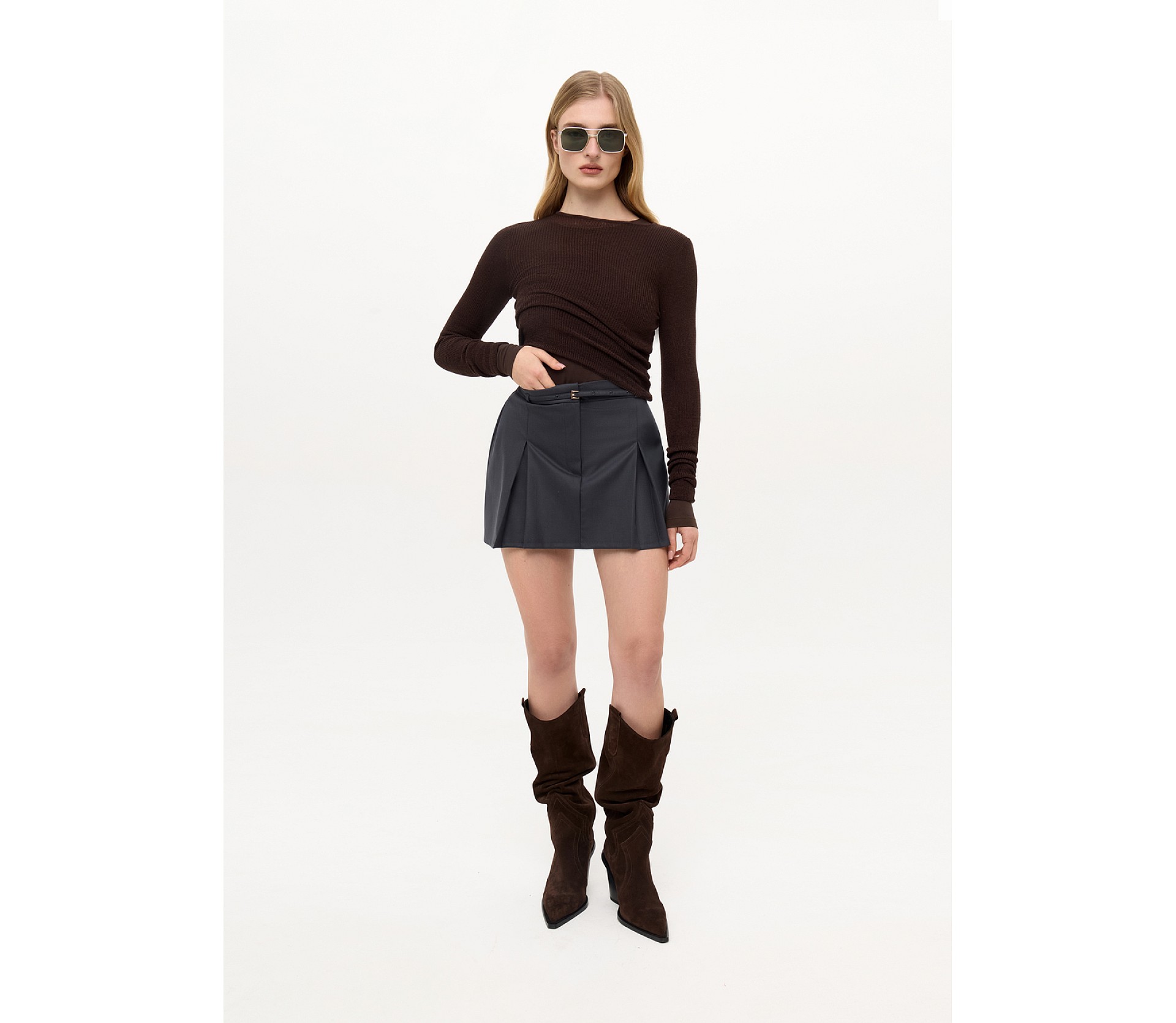 СКОРТ З РЕМІНЦЕМ