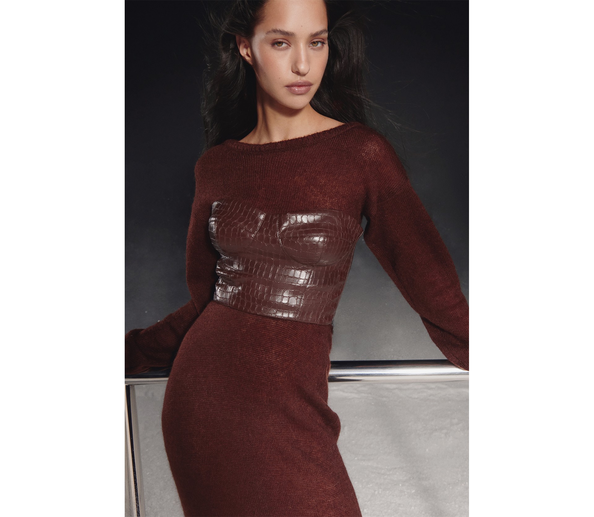 КОРСЕТ З ЕФЕКТОМ КРОКОДИЛА