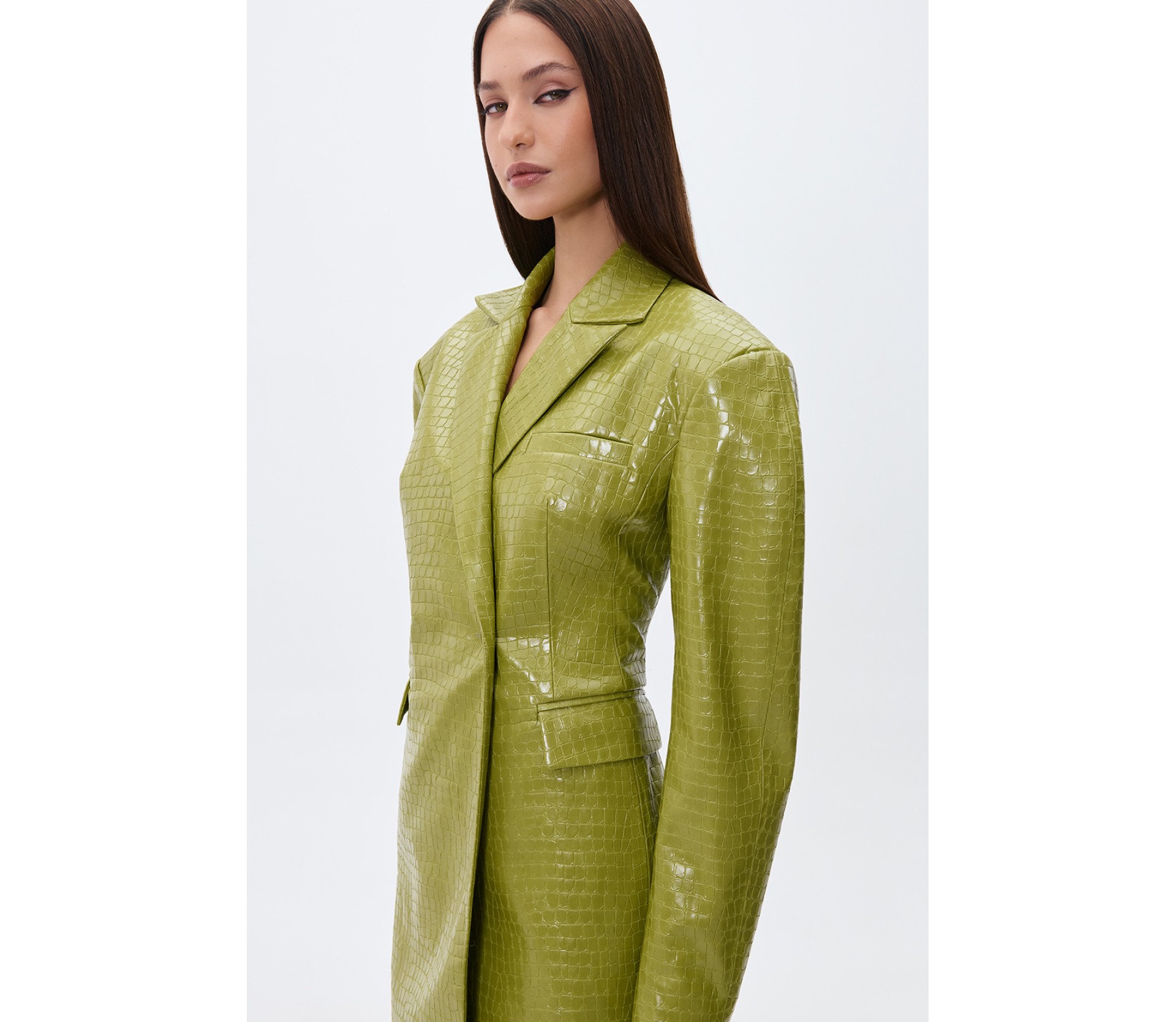 ПАЛЬТО ПРИТАЛЕНЕ З ЕФЕКТОМ КРОКОДИЛА