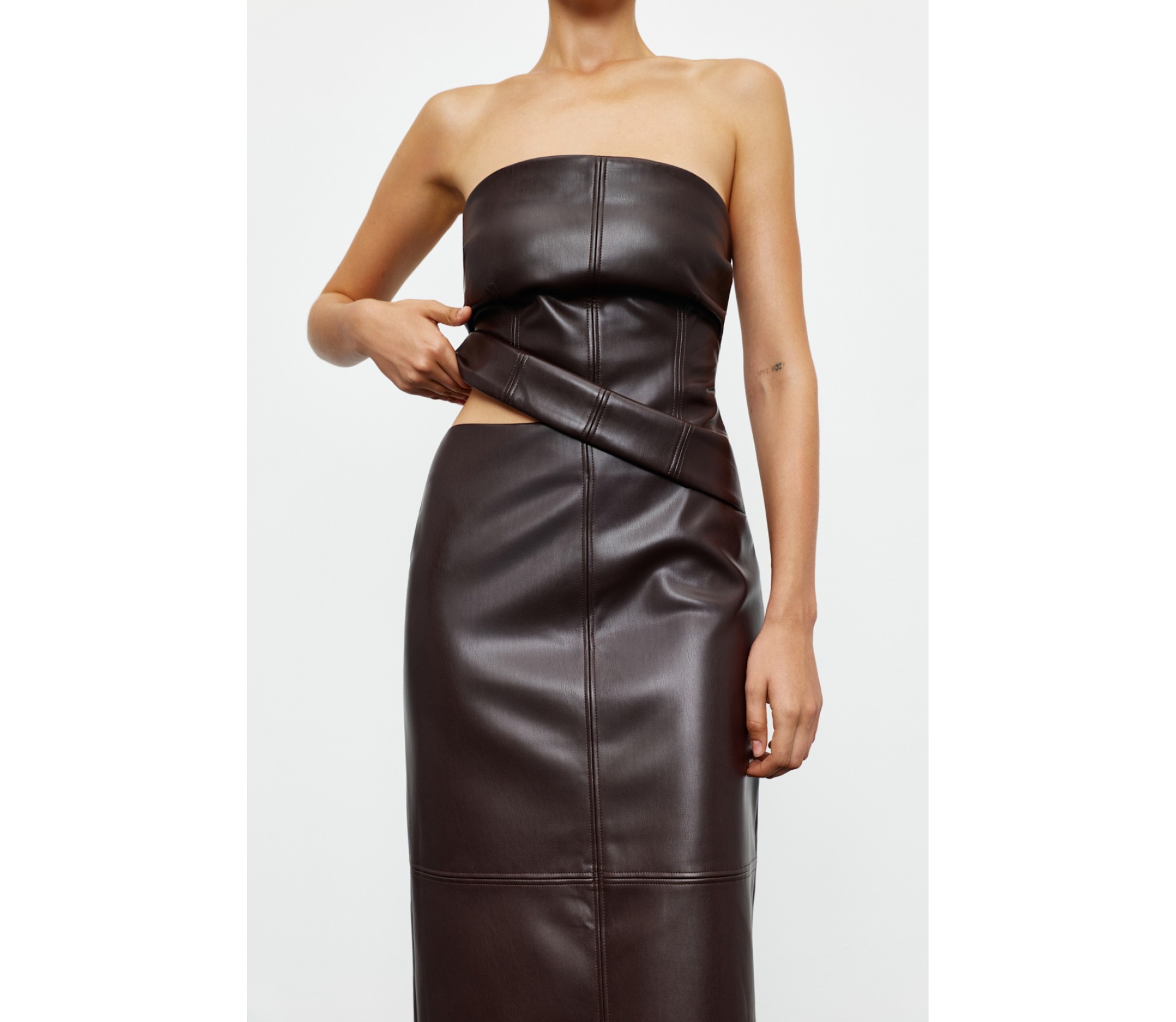 КОРСЕТ З ЕКОШКІРИ