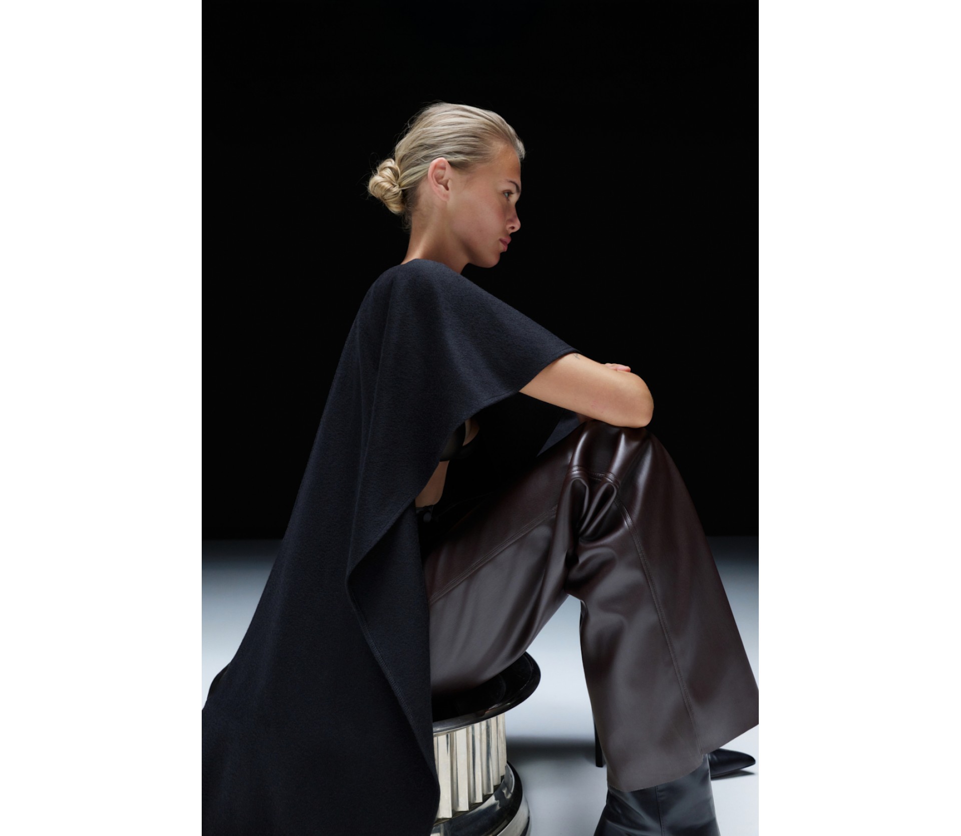 ШТАНИ З ЕКОШКІРИ