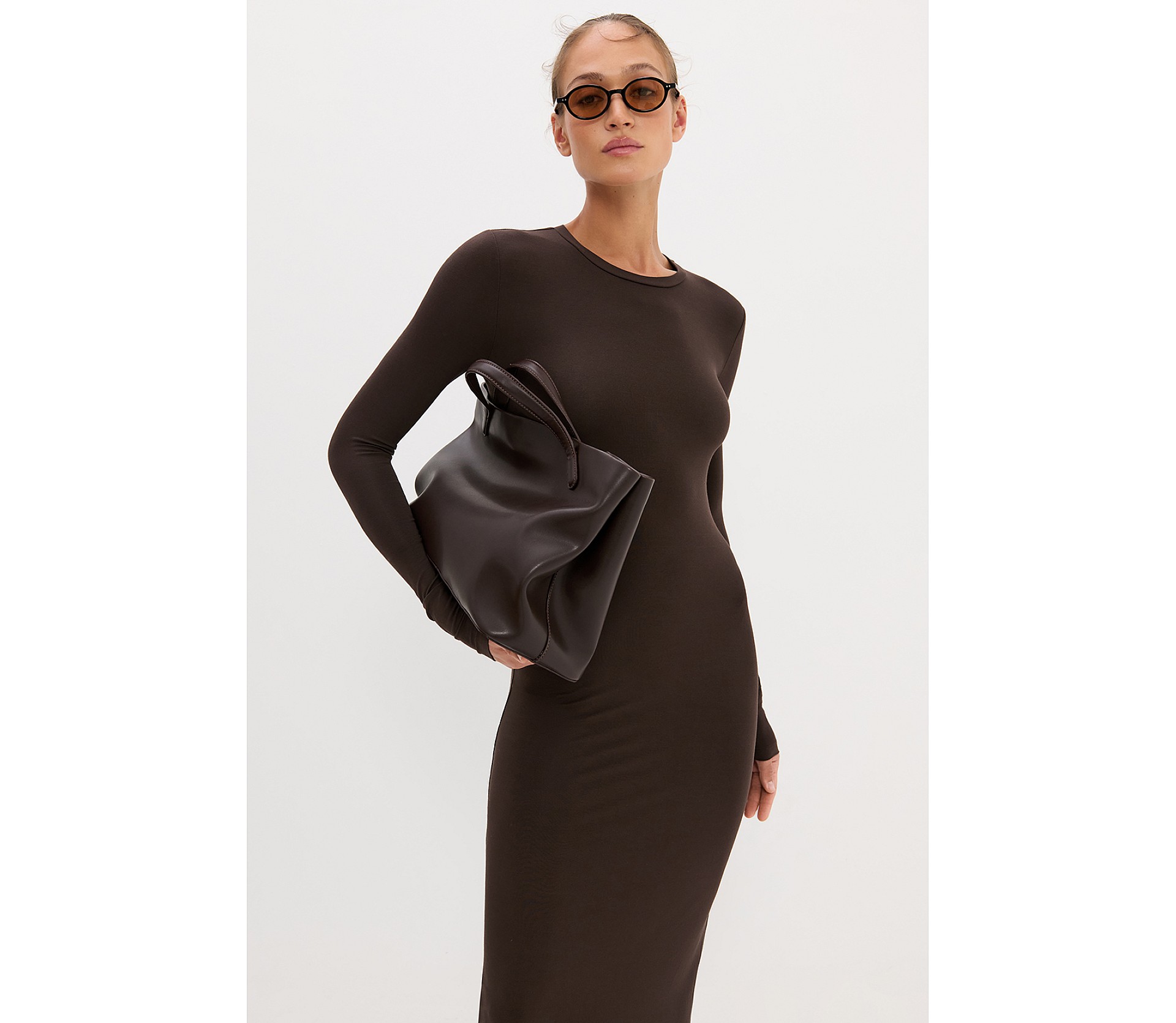 СУКНЯ МАКСІ ПРИТАЛЕНА