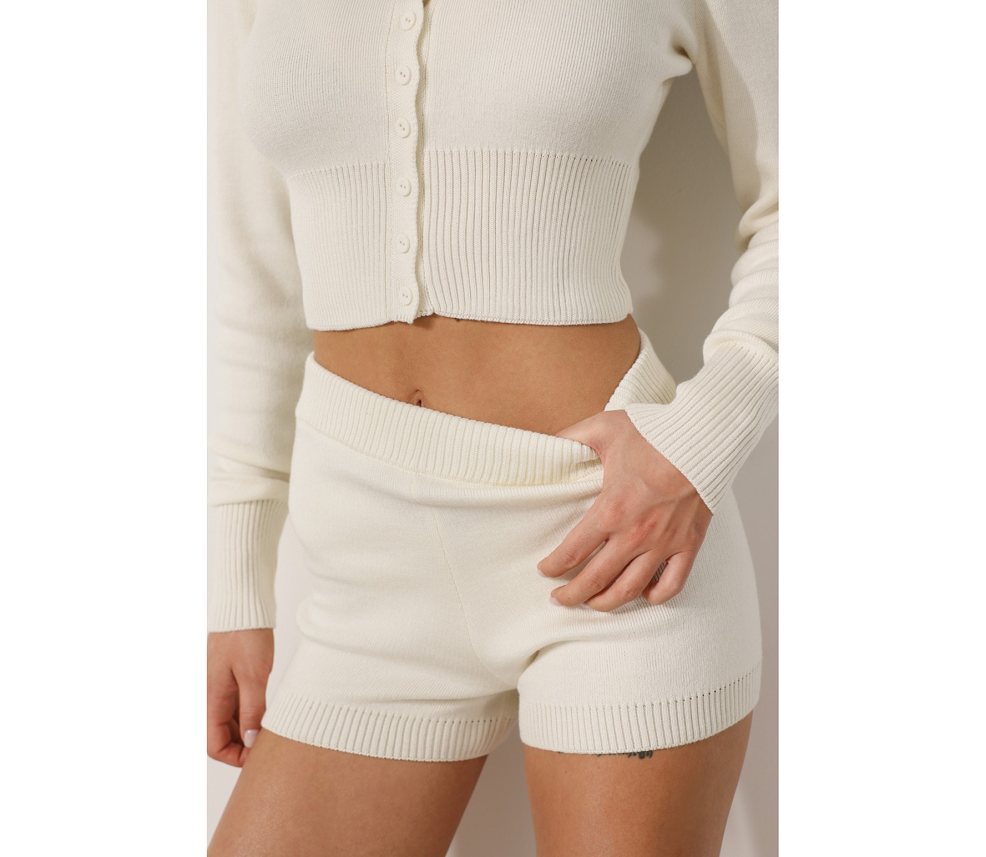 ШОРТИ В'ЯЗАНІ