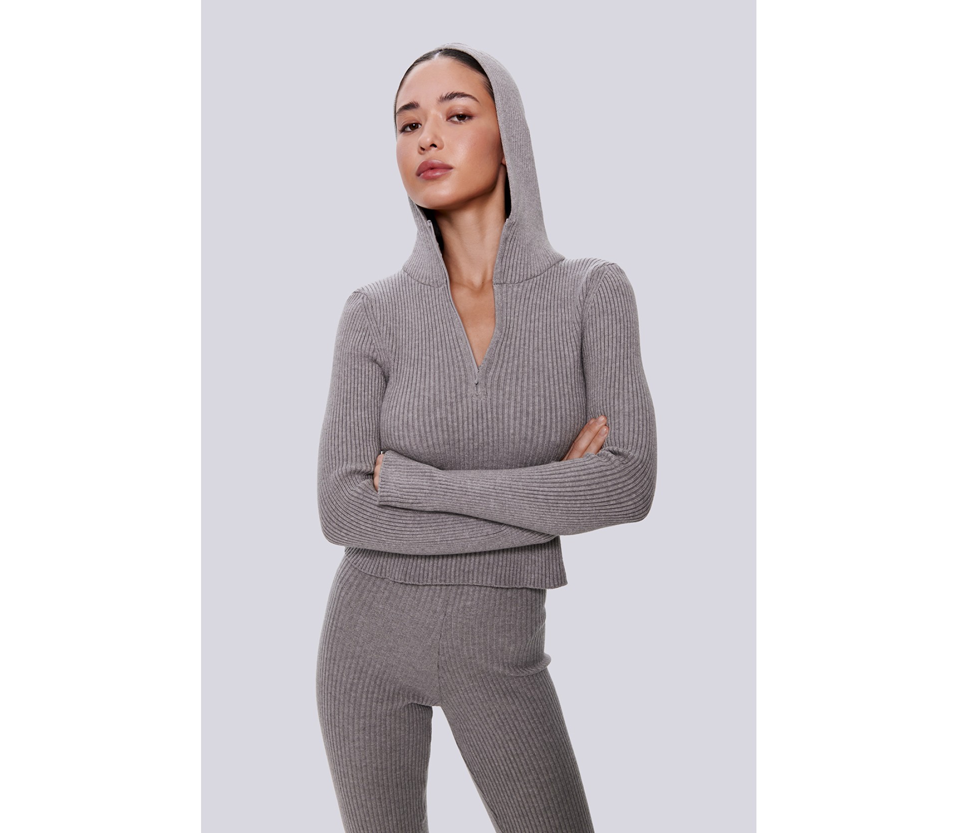 ДЖЕМПЕР З КАПЮШОНОМ