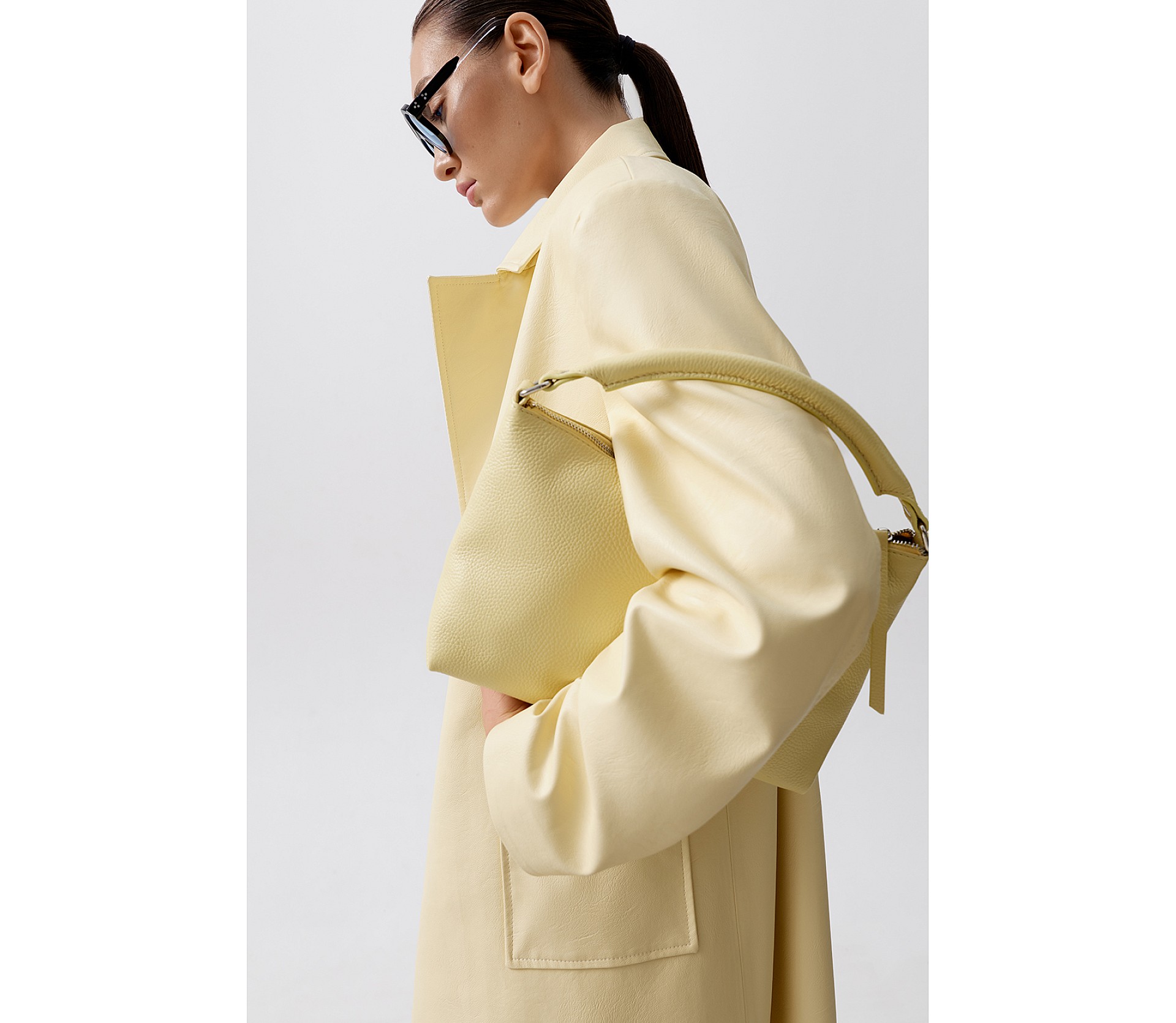 ТРЕНЧ З ЕКОШКІРИ