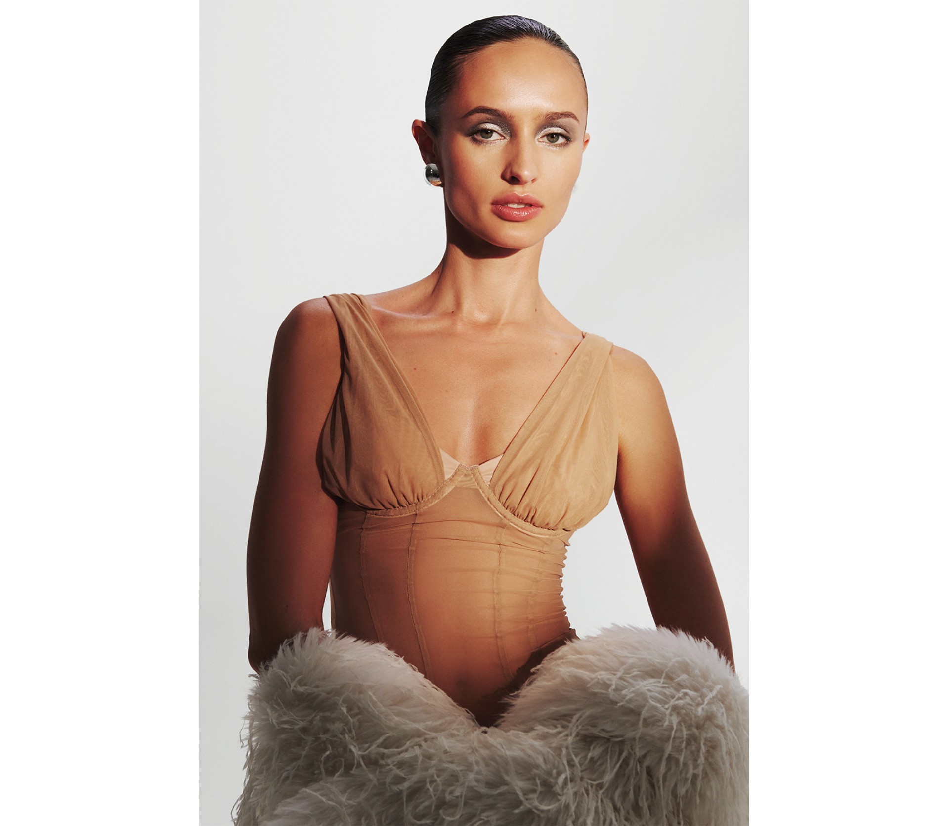 БОДІ З КОРСЕТНИМ ЕФЕКТОМ