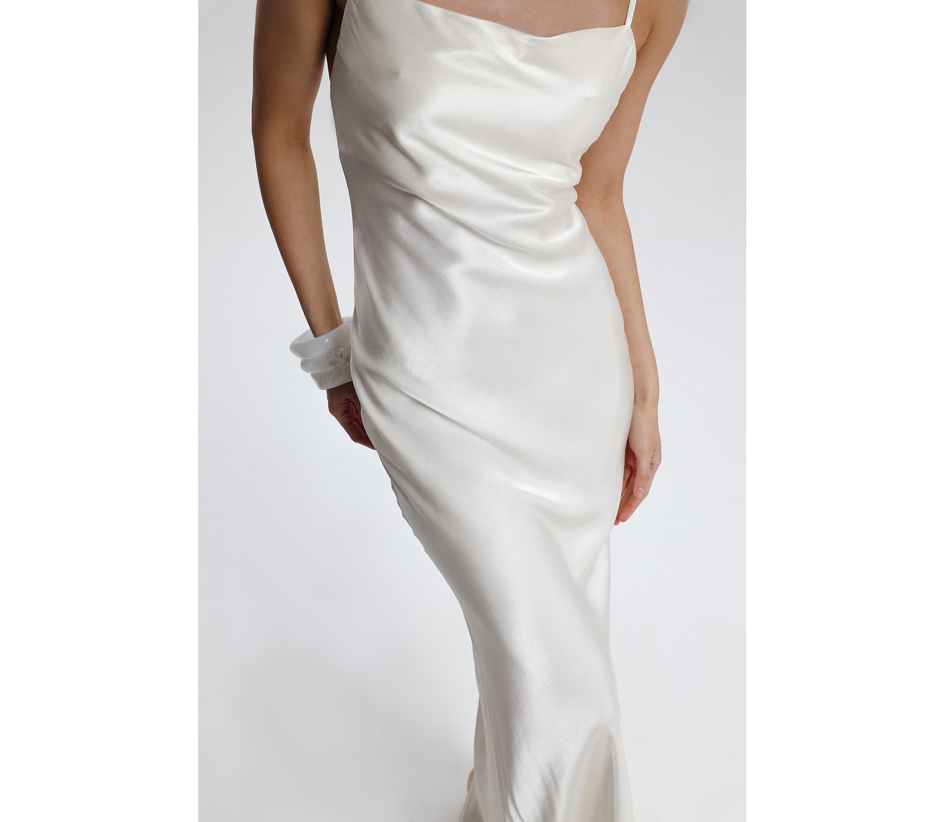 СУКНЯ САТИНОВА МАКСІ 