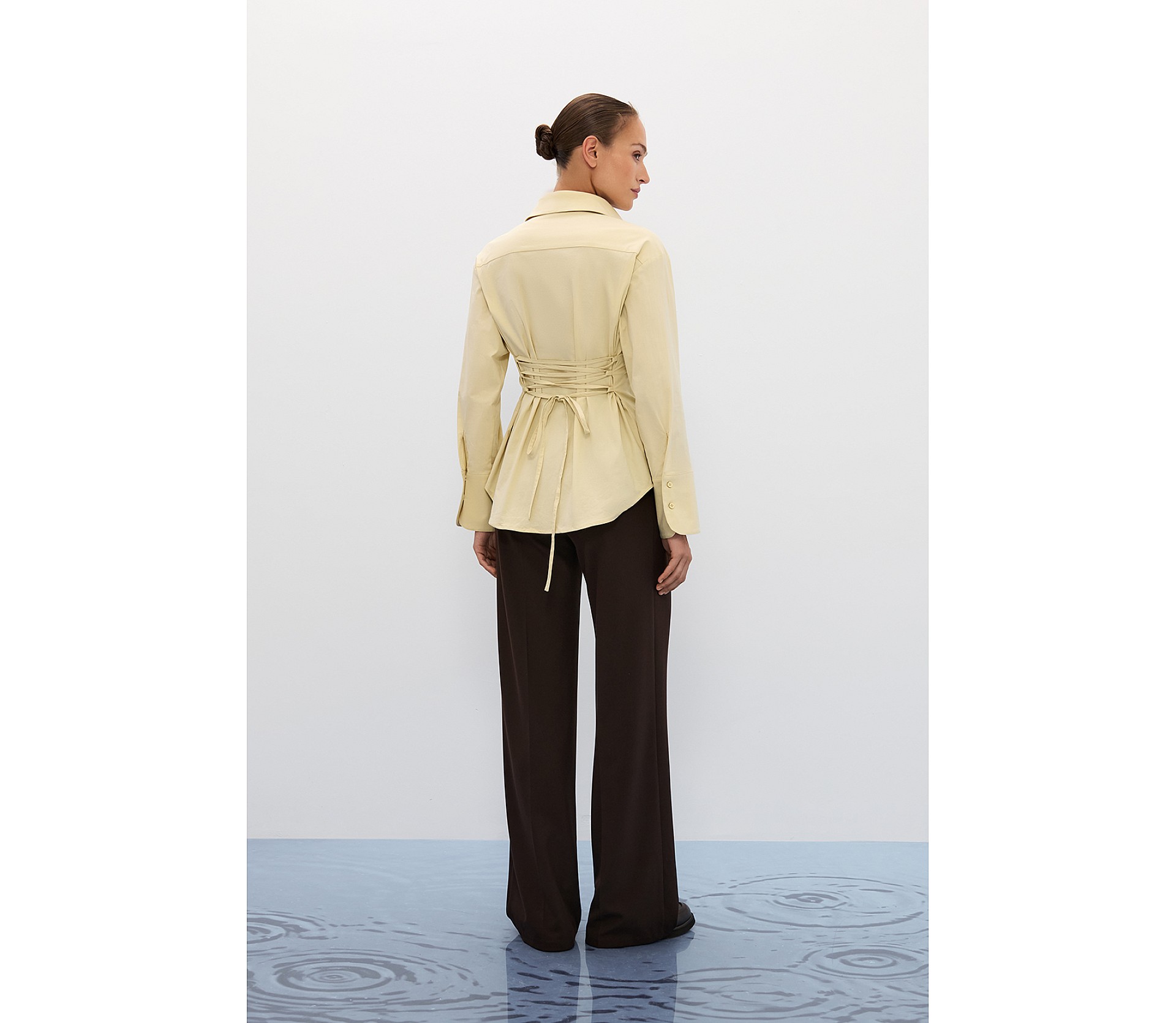 СОРОЧКА OVERSIZE ІЗ ЗАВ'ЯЗКАМИ ПОЗАДУ