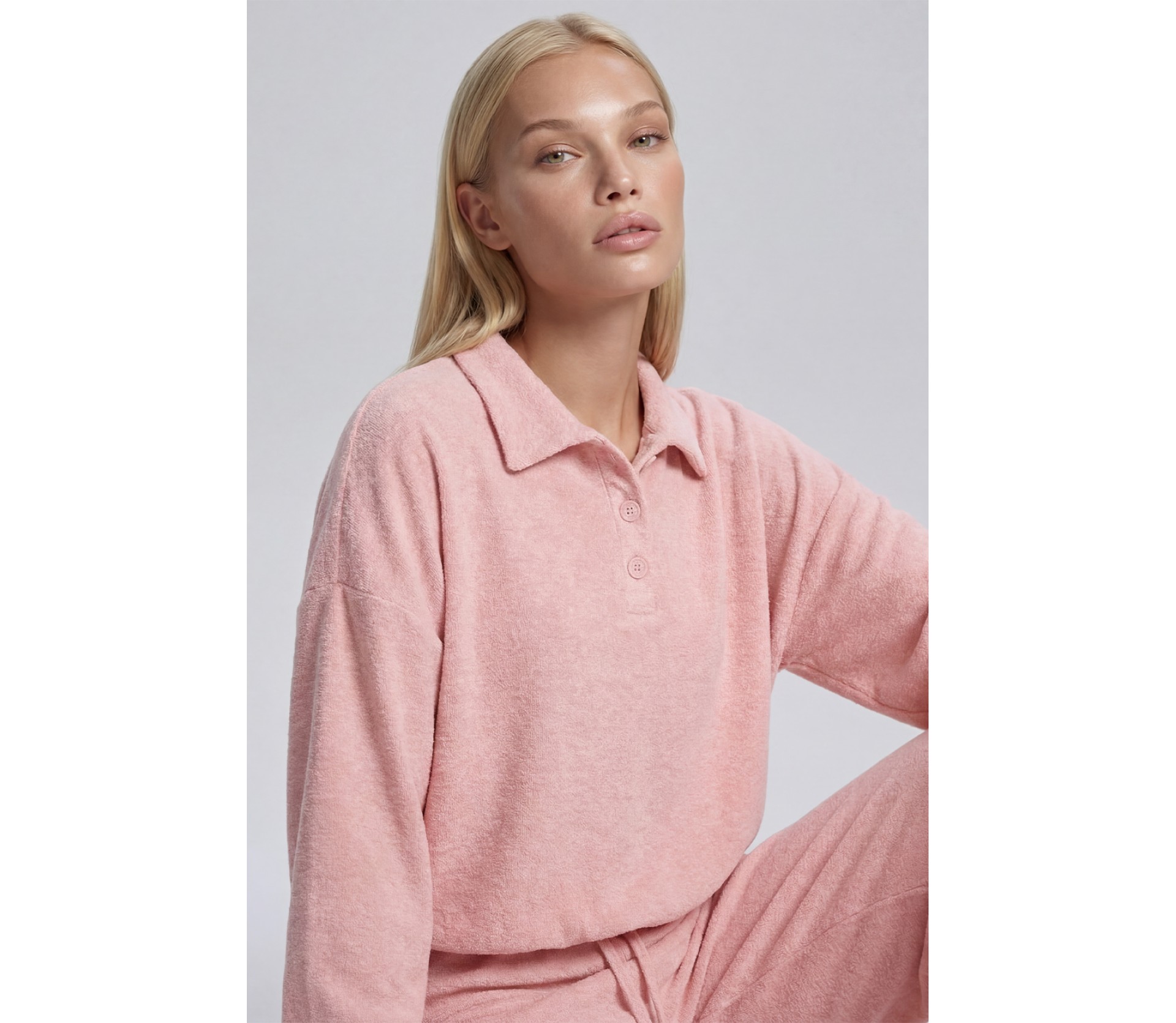 СВІТШОТ ІЗ КОМІРОМ ПОЛО