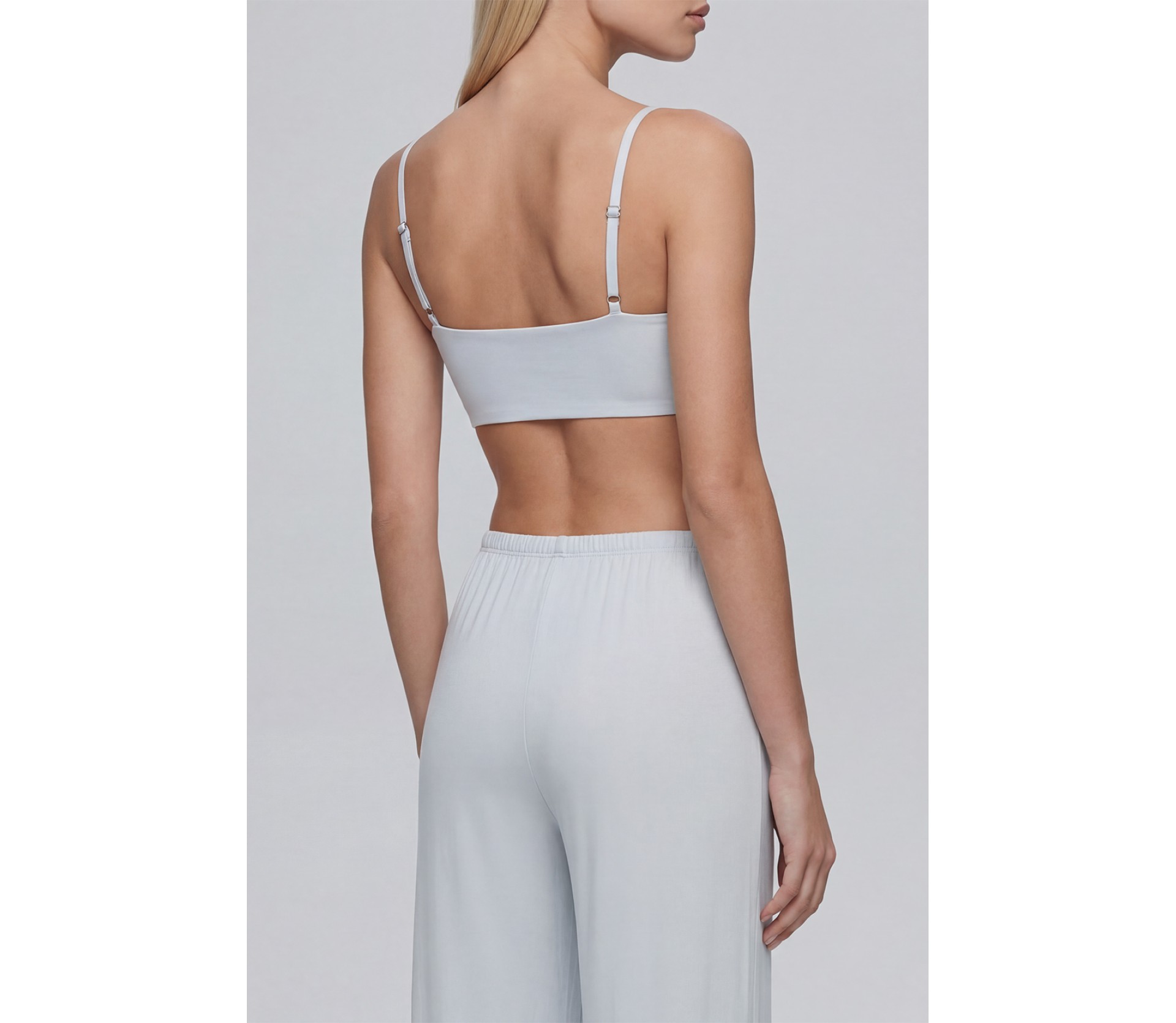 БРА З МОДАЛУ