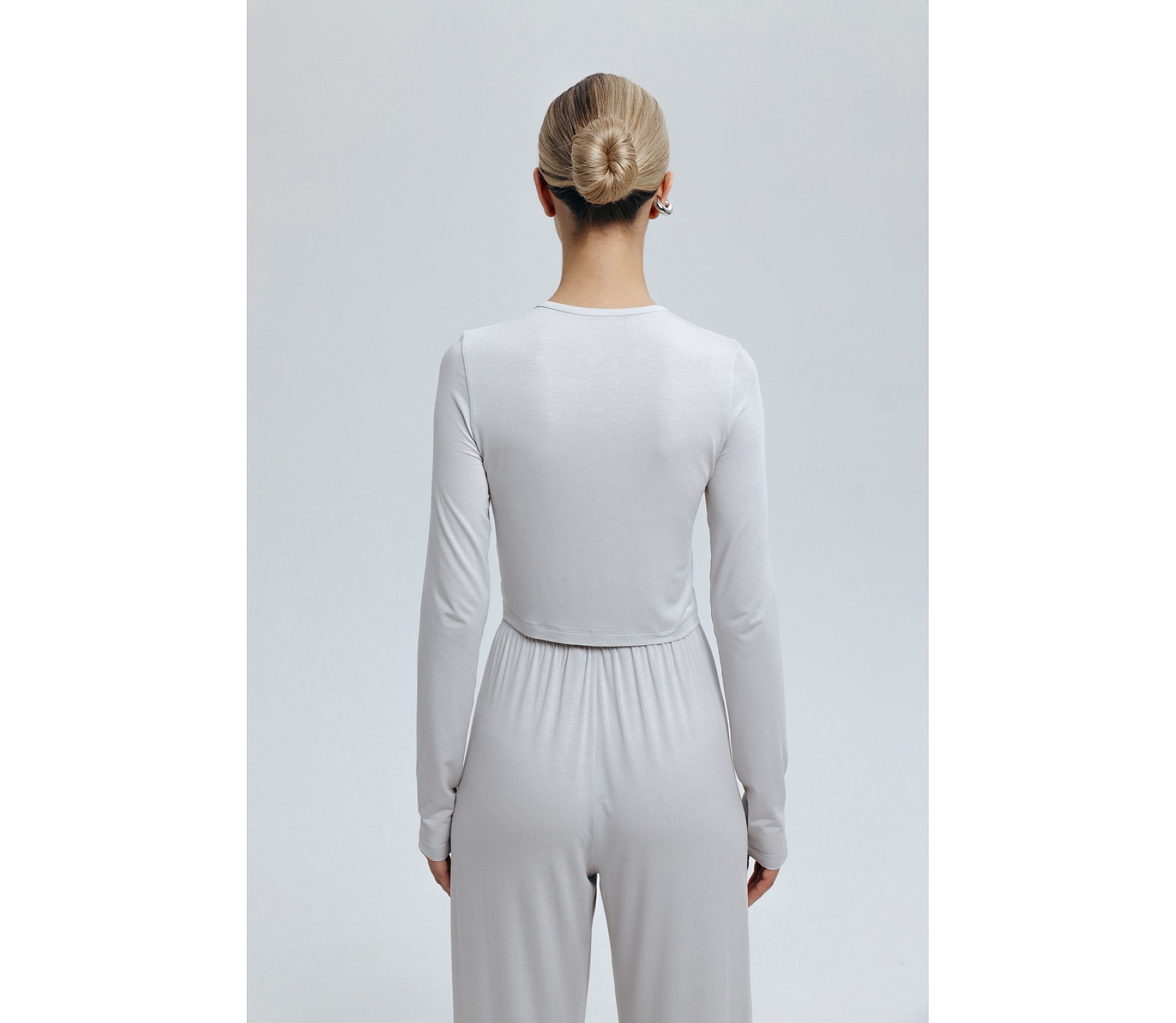 КАРДИГАН З МОДАЛУ