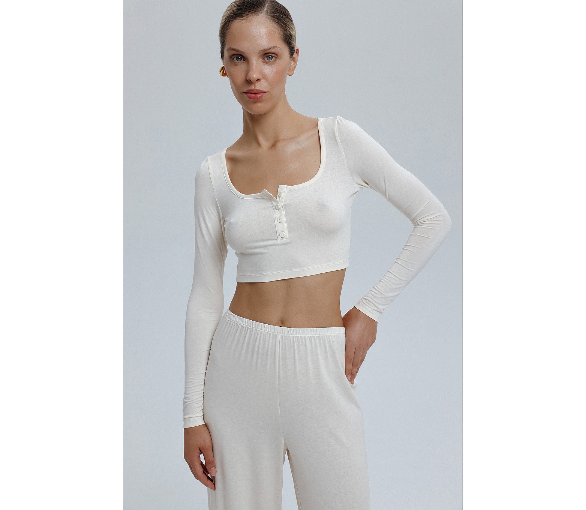 КРОП-ТОП З МОДАЛУ