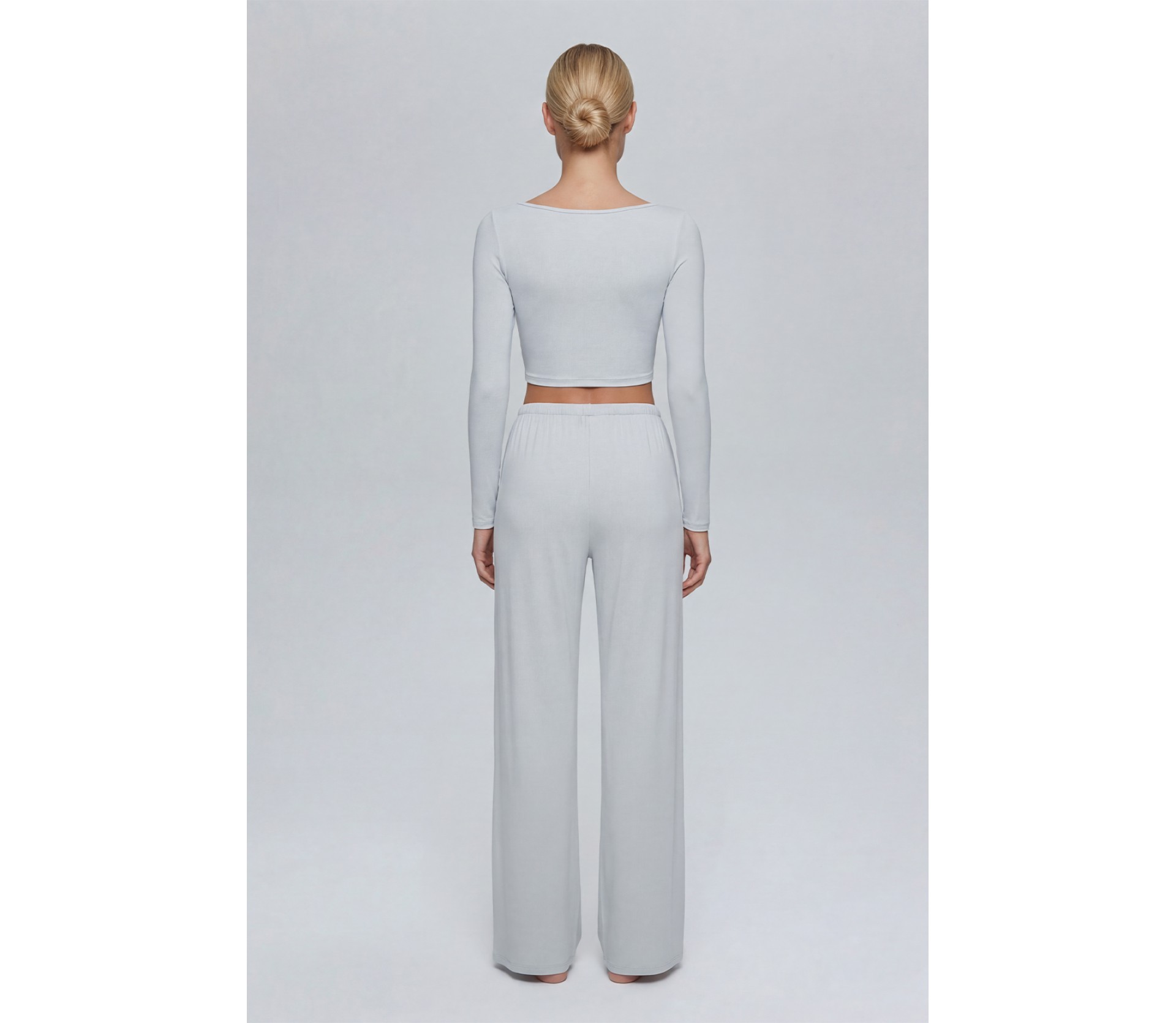 КРОП-ТОП З МОДАЛУ