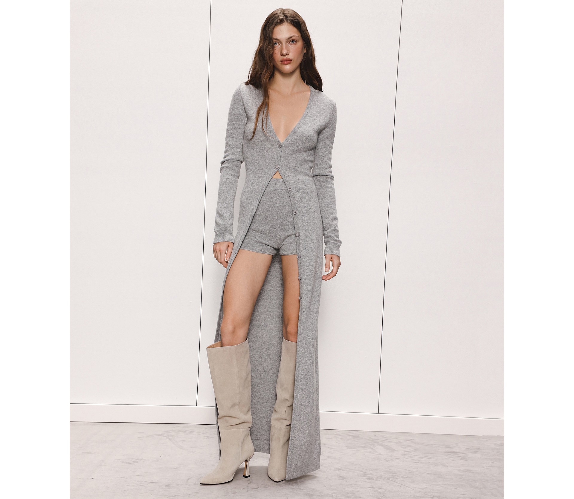 КАРДИГАН МАКСІ НА ҐУДЗИКАХ