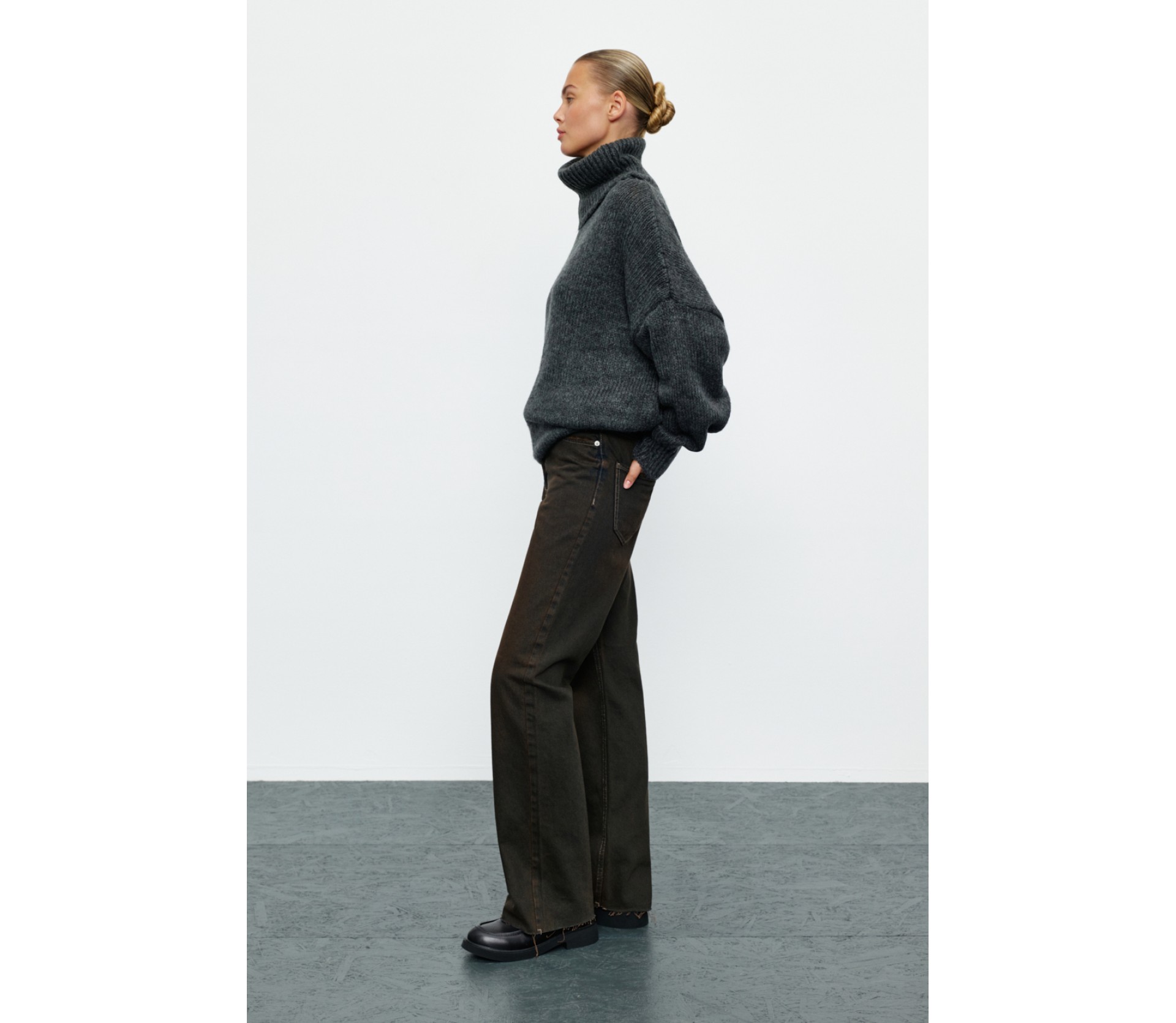 ДЖИНСИ ПРЯМОГО КРОЮ