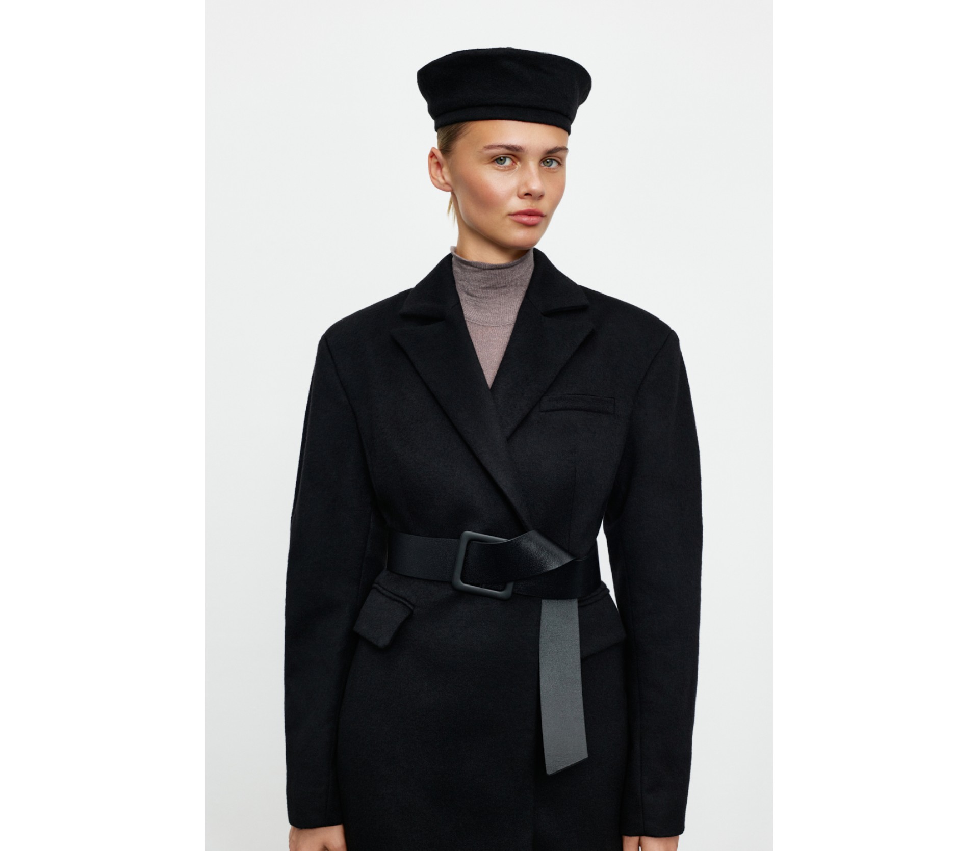 БЕРЕТ ВОВНЯНИЙ