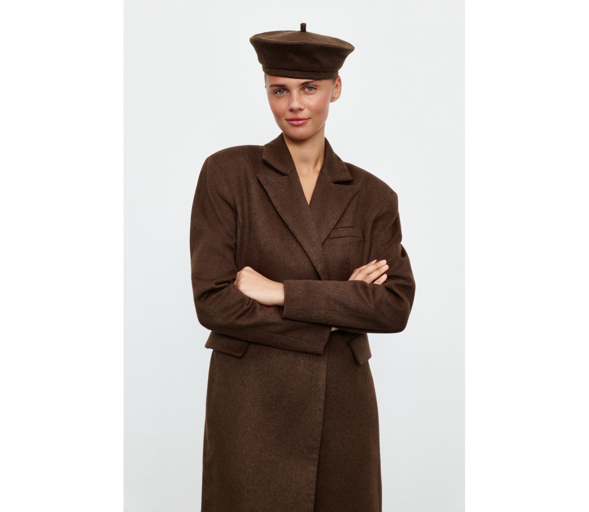 БЕРЕТ ВОВНЯНИЙ