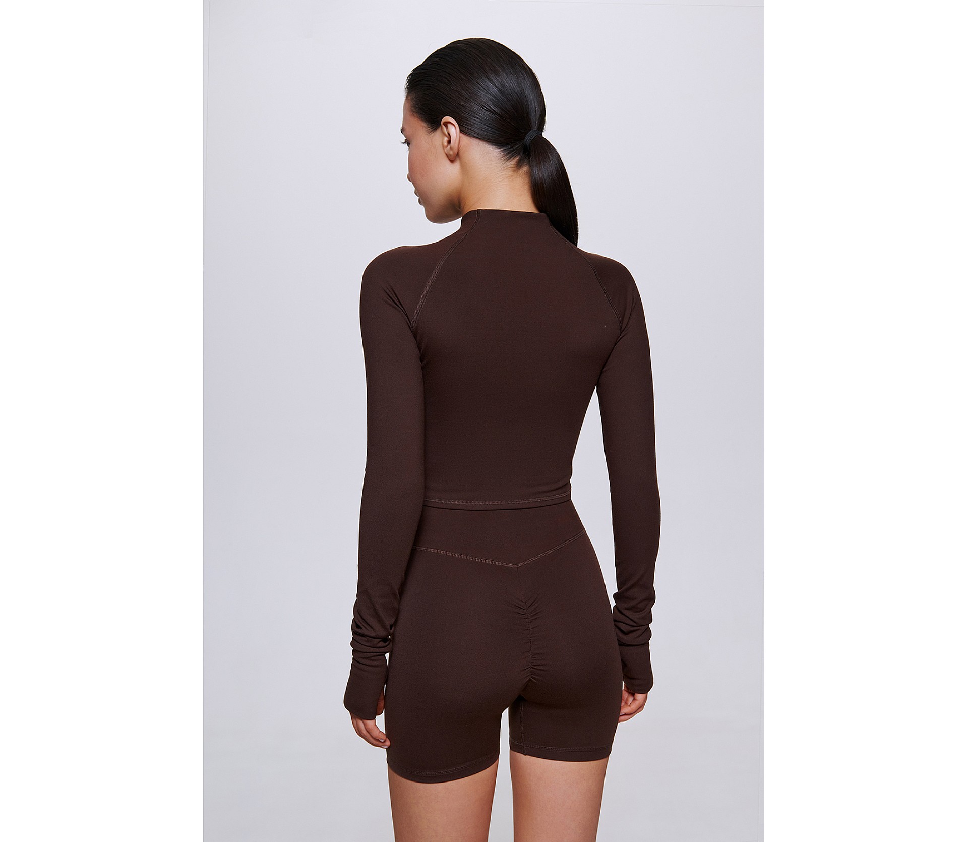 РЕГЛАН ІЗ БЛИСКАВКОЮ